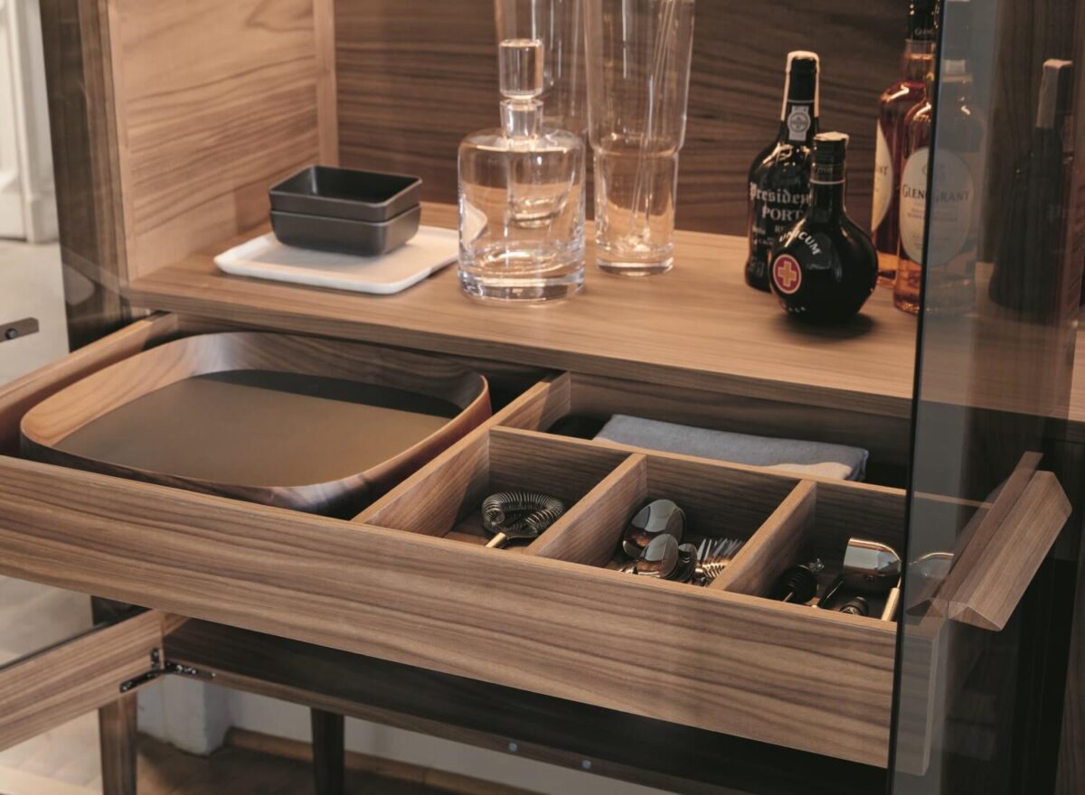 Porada Atlante Bar Cabinet 02