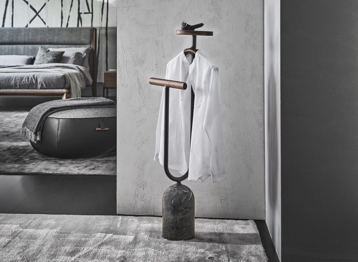 Porada Ekero Clothes Rack 01