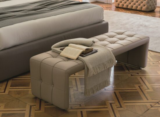 Porada Scarlett Bench 001