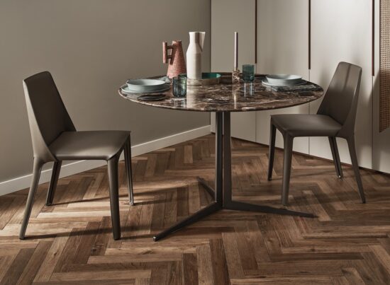 Flexform Fly Round Dining Table 01