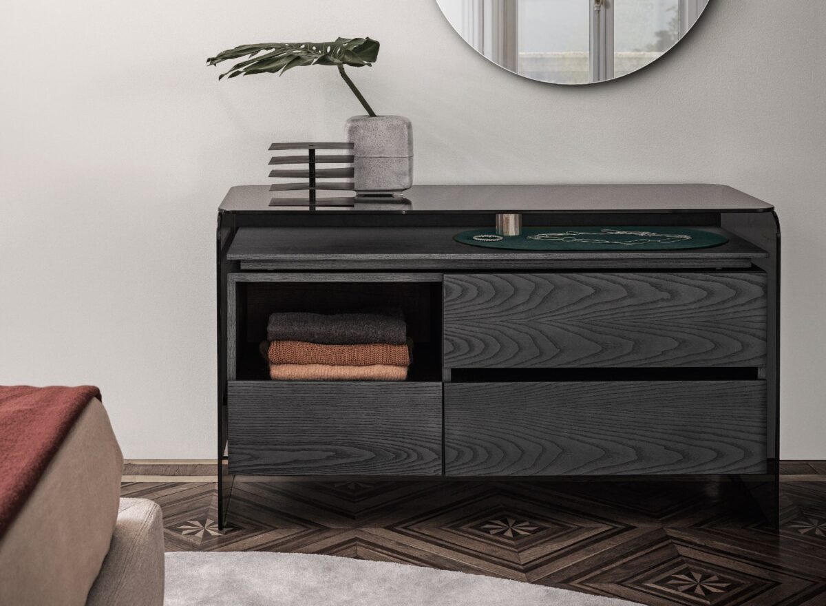 Gallotti Radice Holly Chest of Drawers 01