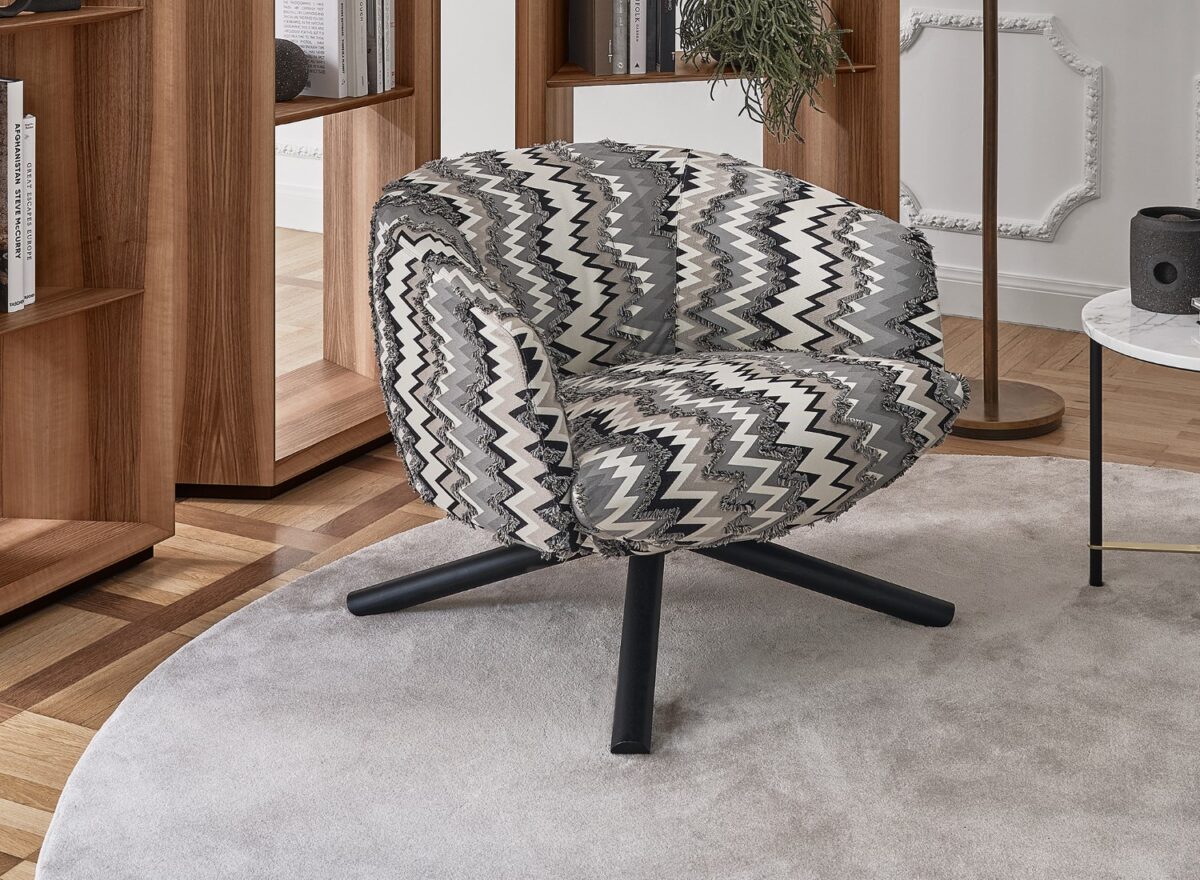 Gallotti Radice Livre Swivel Armchair 01