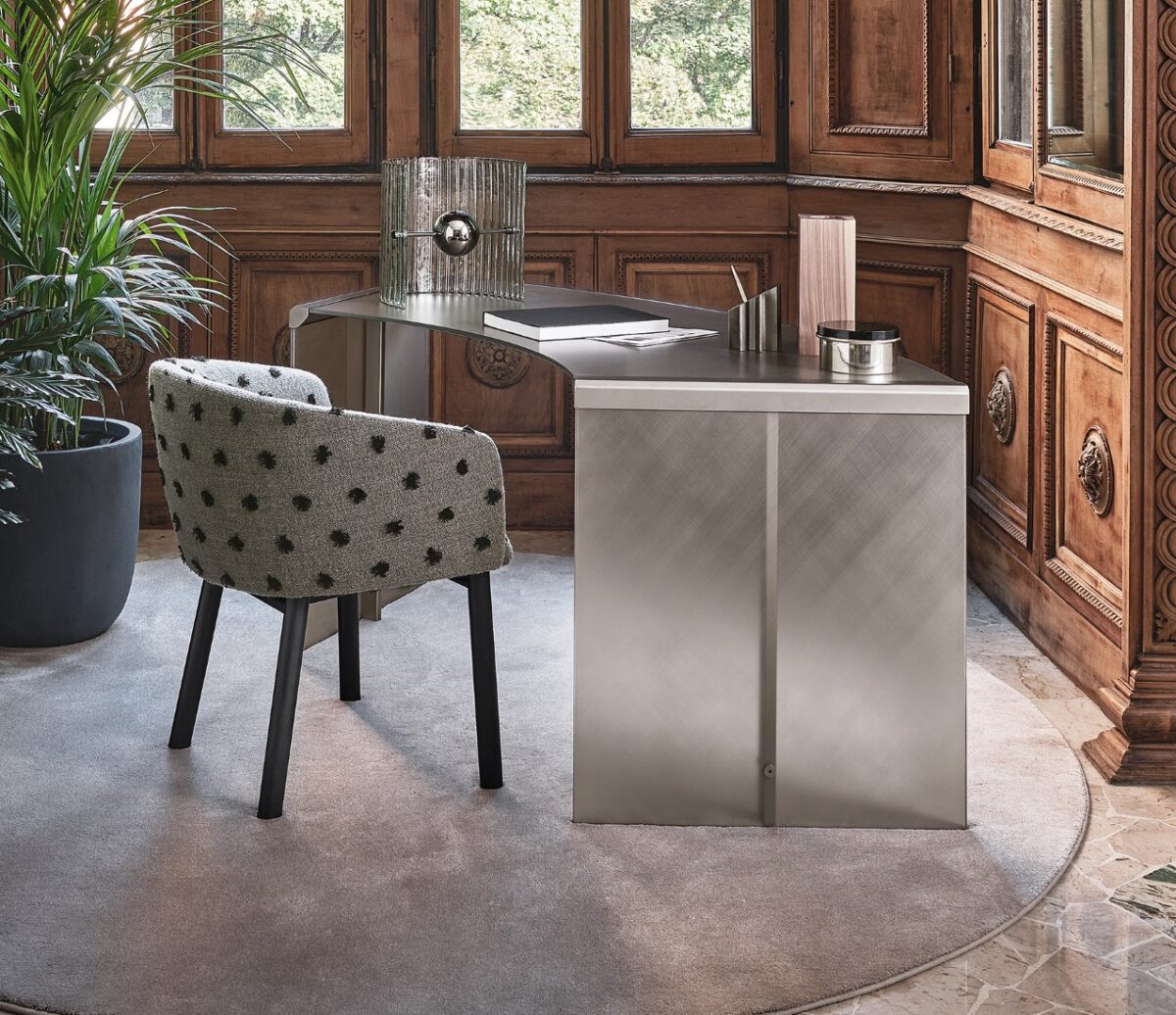 Gallotti Radice President 50th Annivesary Desk 01