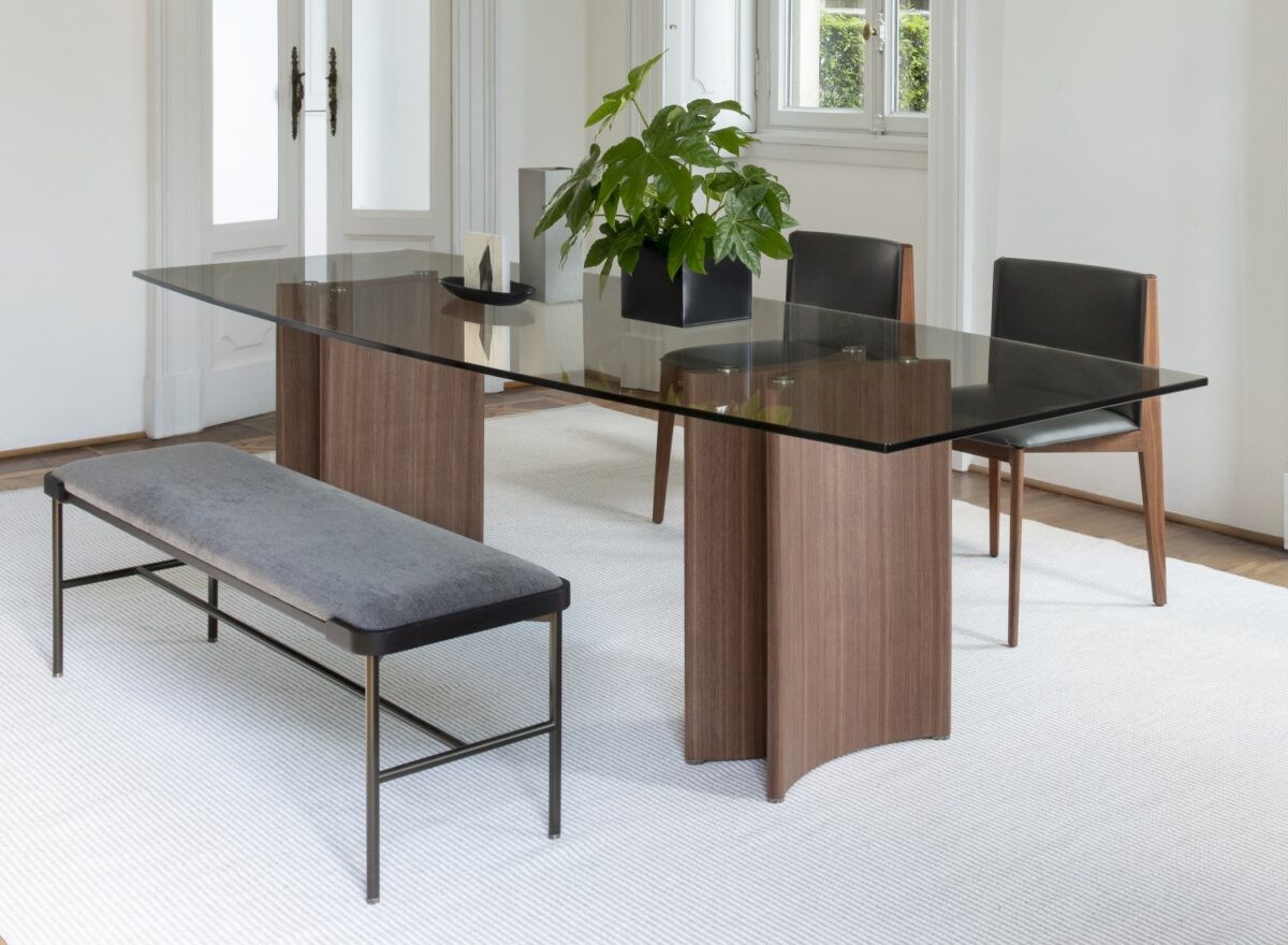 Porada Alan Glass Barrel Dining Table 01