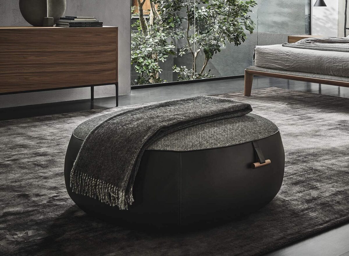 Porada Lagom Square Ottoman 01