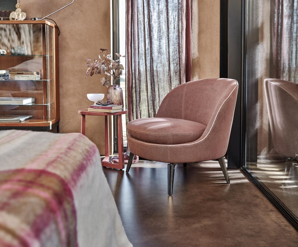 Flexform Dragonfly 20 Armchair 02
