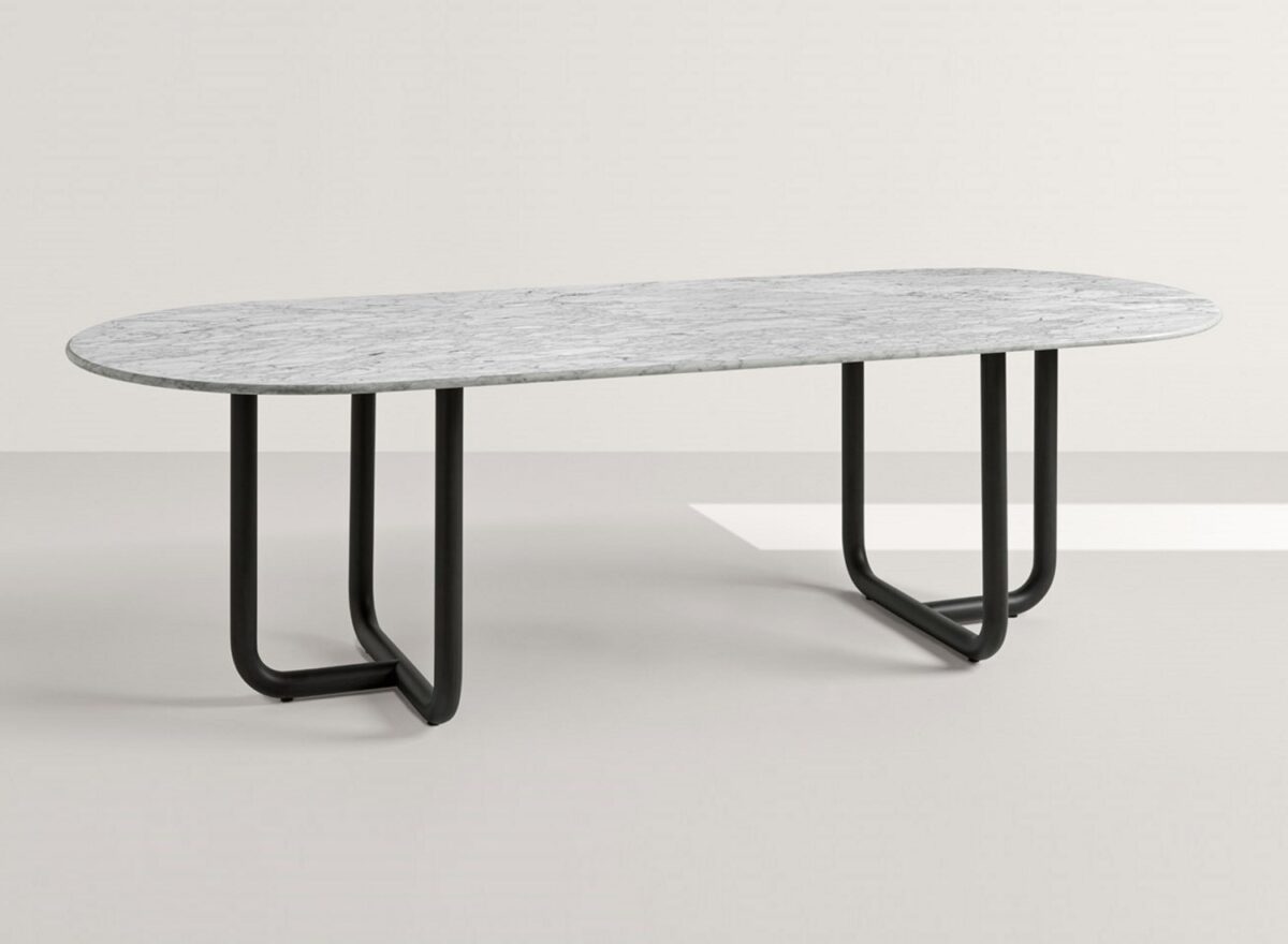 Frag Paipu Dining Table 03