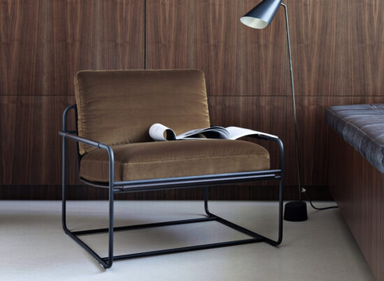Frag Riviera Armchair 01