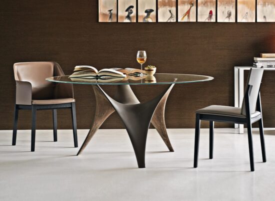 Molteni-C-ARC-Round-Glass-Dining-Table-01