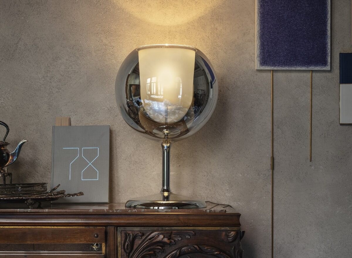 Penta Glo Table Lamp 01