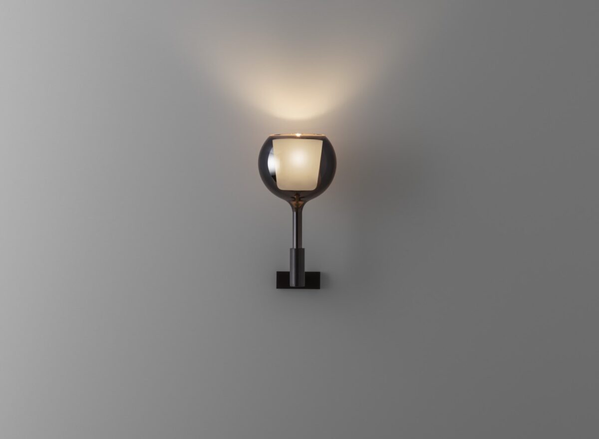 Penta Glo Wall Light 04