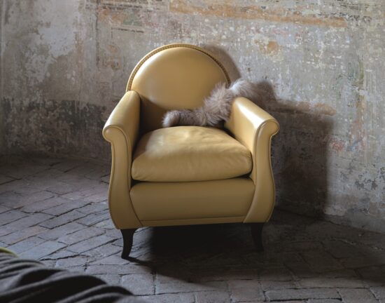 Poltrona Frau Lyra Armchair 01