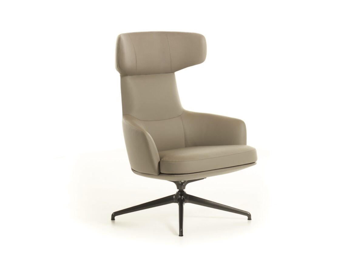Molteni C Piccadillly High Back Armchair 03