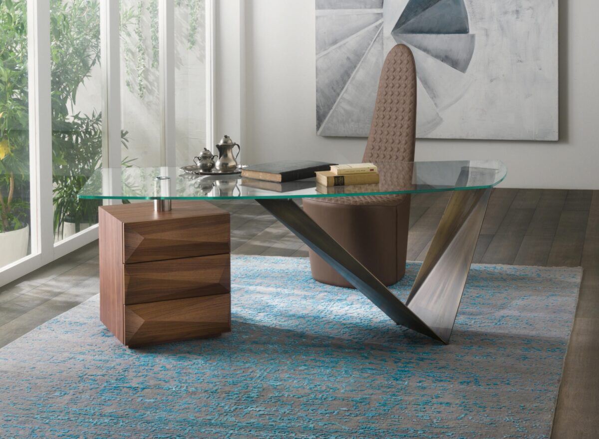 Reflex Angelo Prisma Steel Desk 01