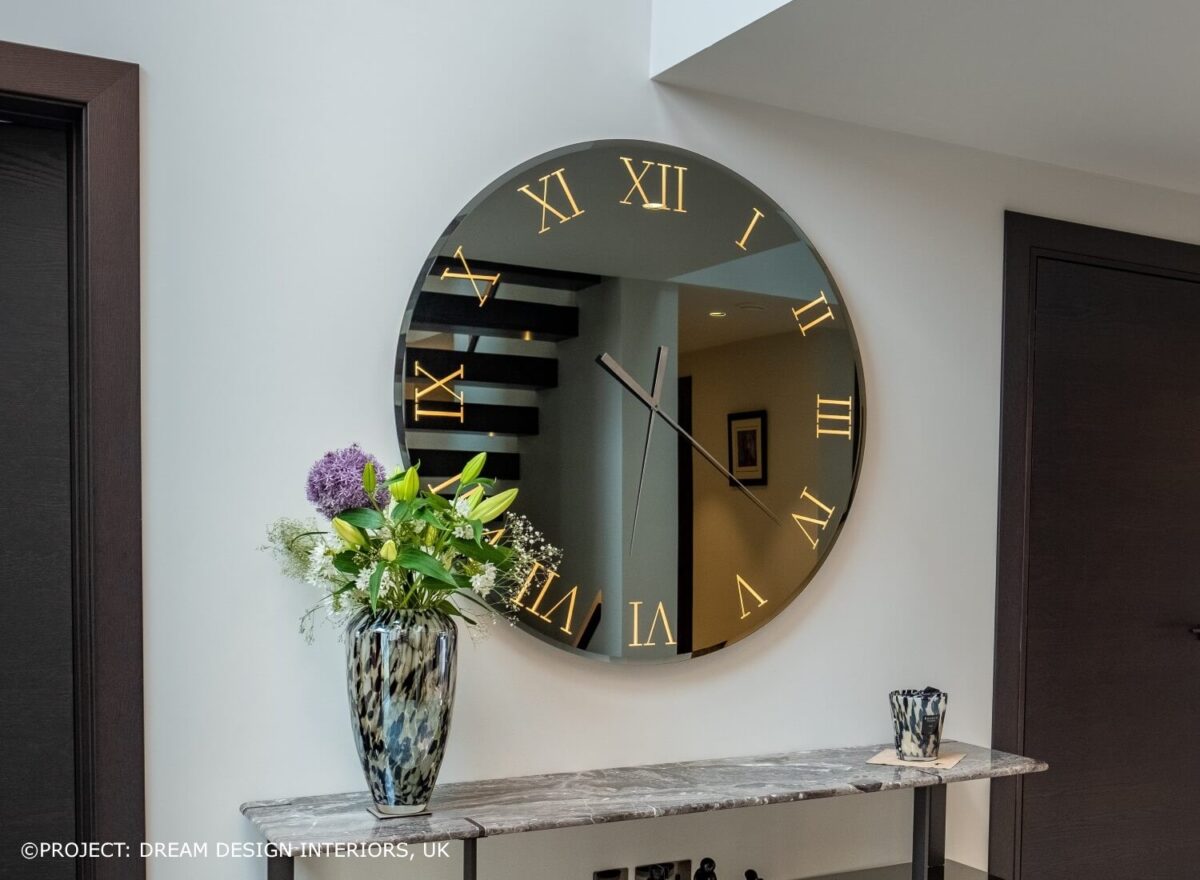 Reflex Angelo Titanium Round Mirror Clock 01