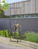 Gardeco Into Freedom Bronze Sculpture 04
