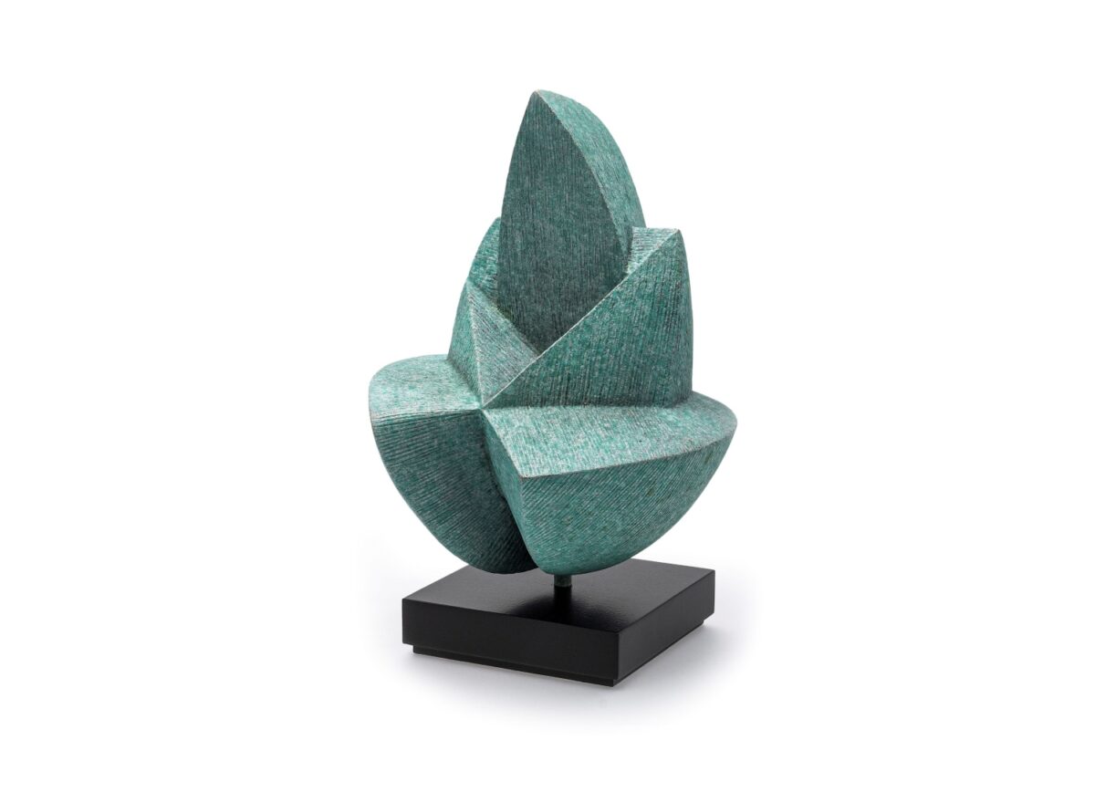 Gardeco-Musing-SS-Bronze-Sculpture-GND-GA287G-Green