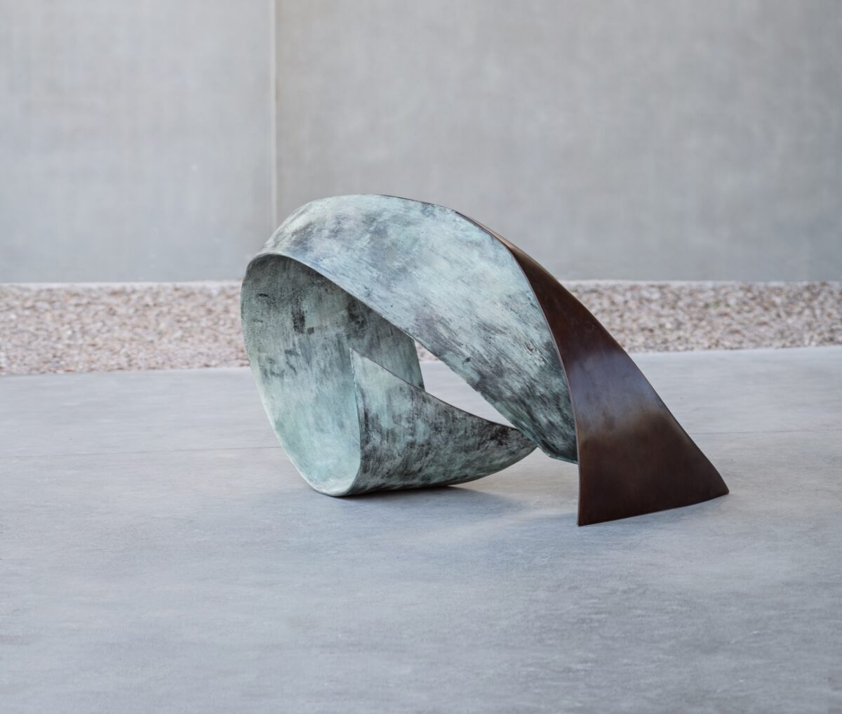 Gardeco Ocean Wave Bronze Sculpture GND GA295 03