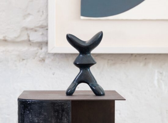 Gardeco Sif Bronze Sculpture 01