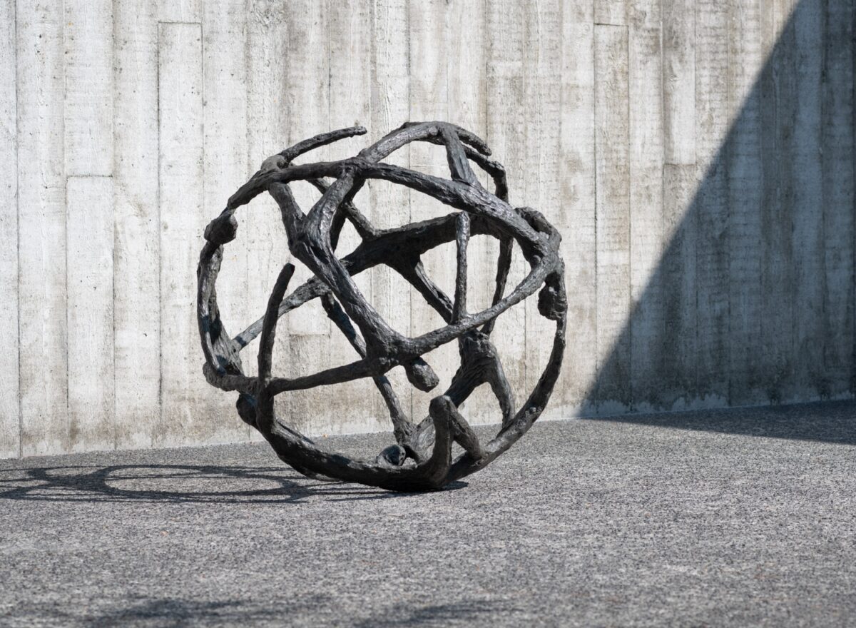 Gardeco To Tweet Bronze Sculpture GND GA251 01