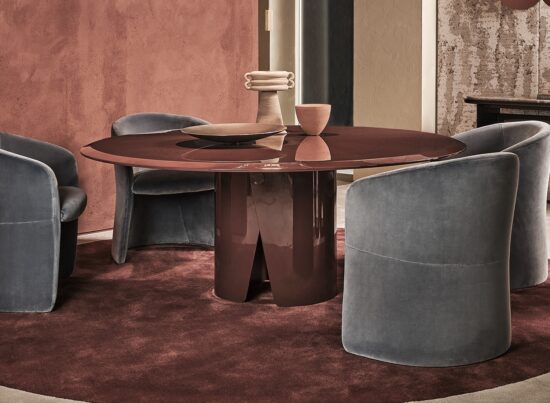 Gallotti-Radice-Manto-Lacquered-Round-Dining-Table-01