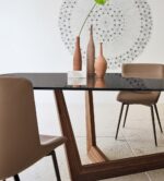 Bonaldo-Art-Glass-Dining-Table-03