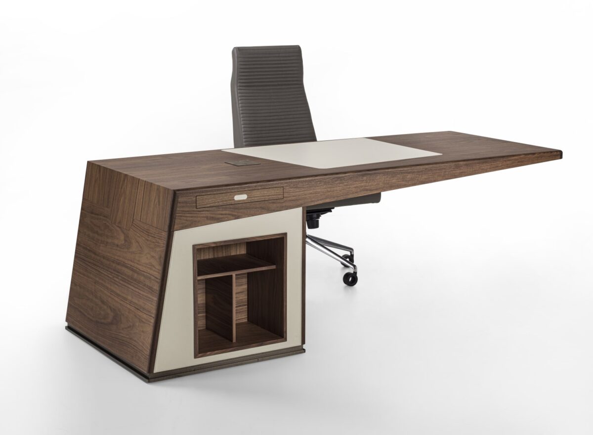Porada Midi Desk 010