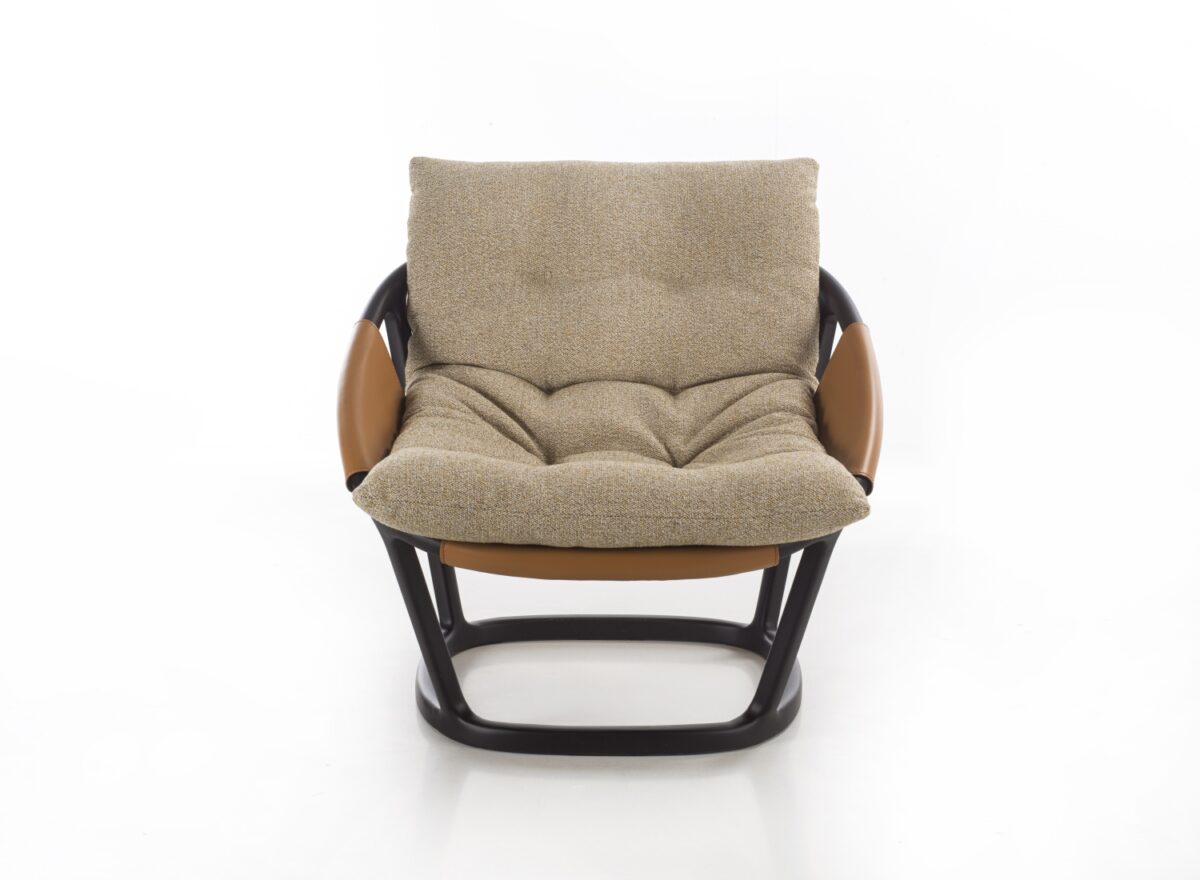 Porada Amarantha Armchair 011