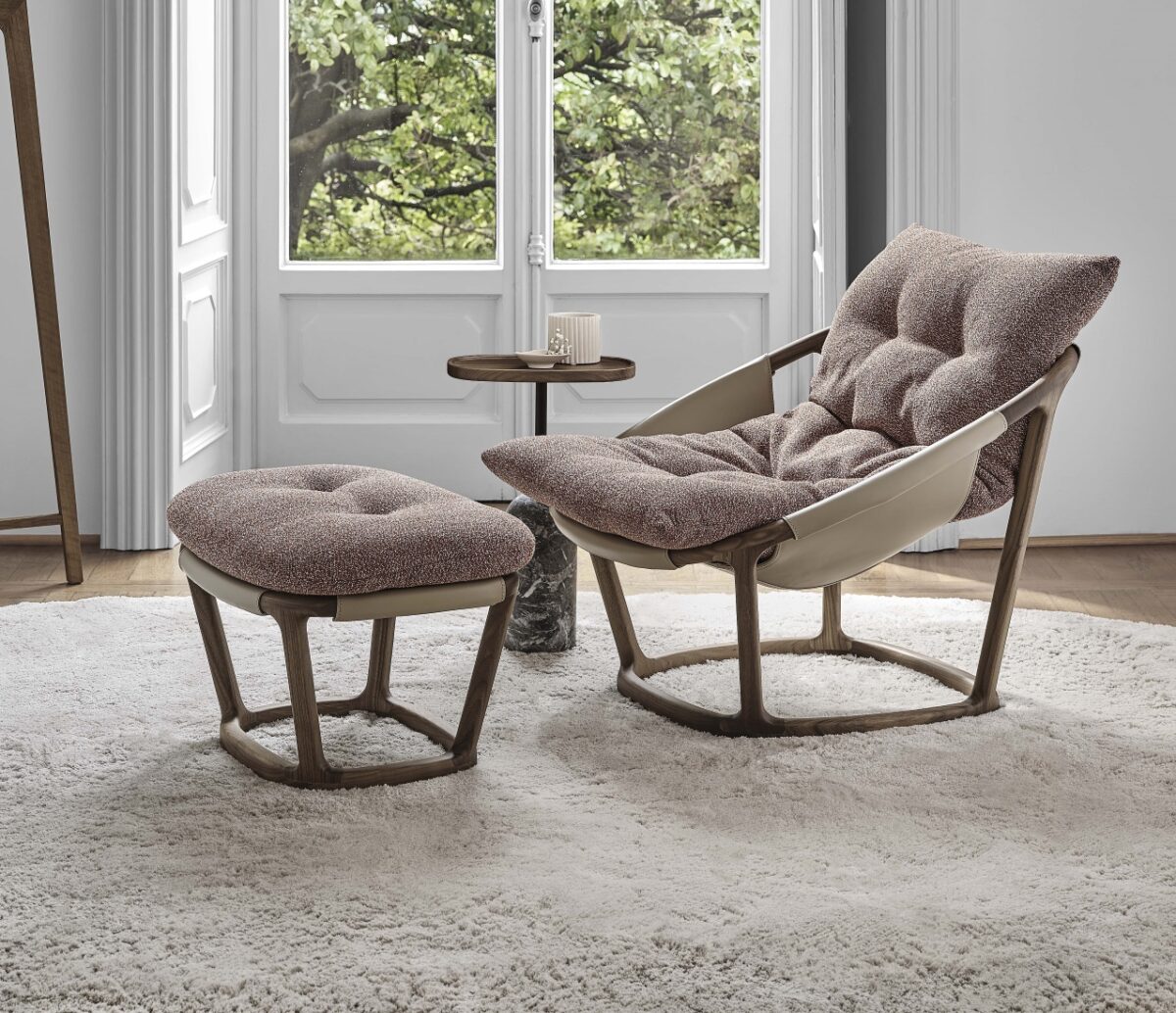 Porada Amarantha Armchair 08