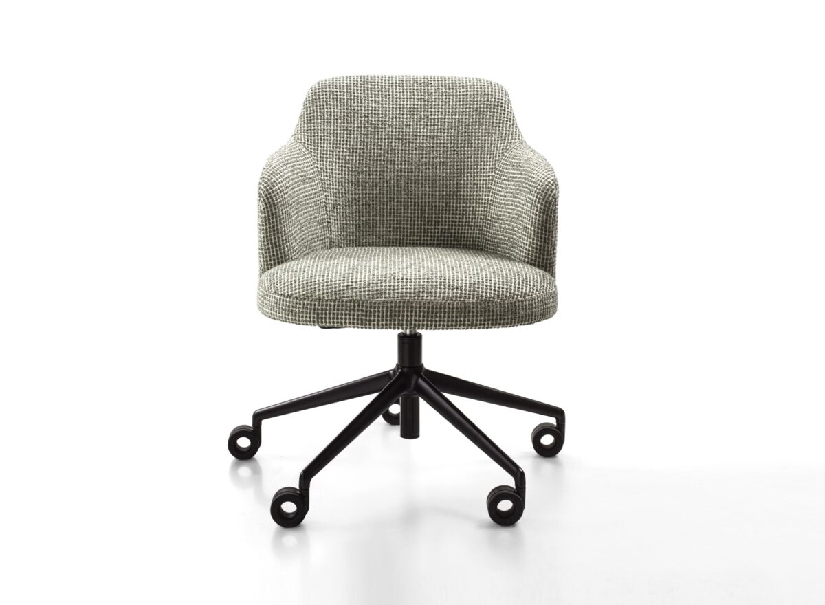 Porada Abby con braccioli girevole con ruote Desk Chair 02