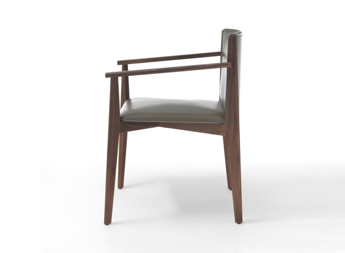 Porada Ionis Dining Chair 015