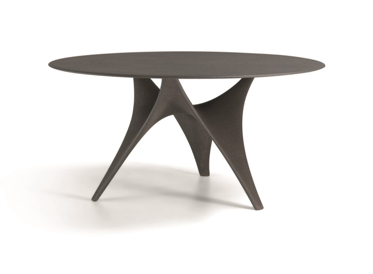 Molteni C Outdoor Arc Dining Table 003