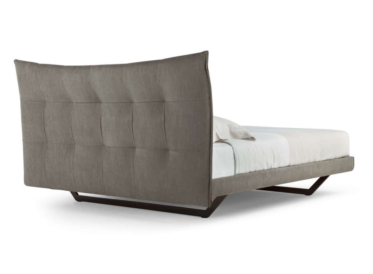 Poltrona Frau Aurora Tre Bed 08