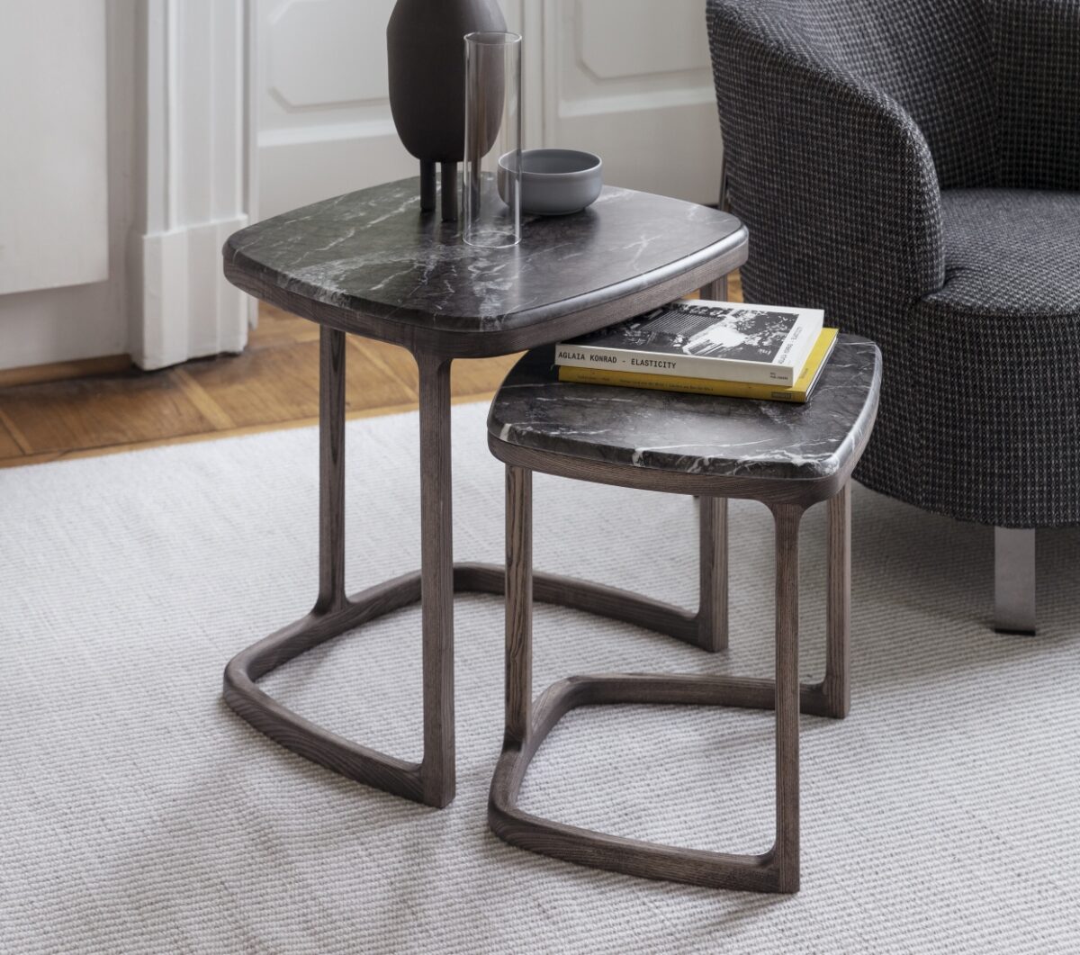 Porada Antigone Side Table 01
