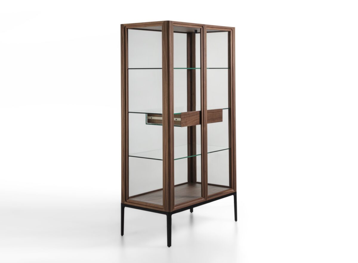 Porada Atsuko Cabinet 06