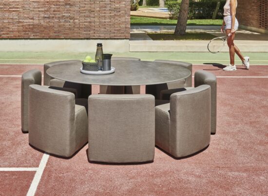 Varaschin Big In and Out Dining Table and Chair Set 01