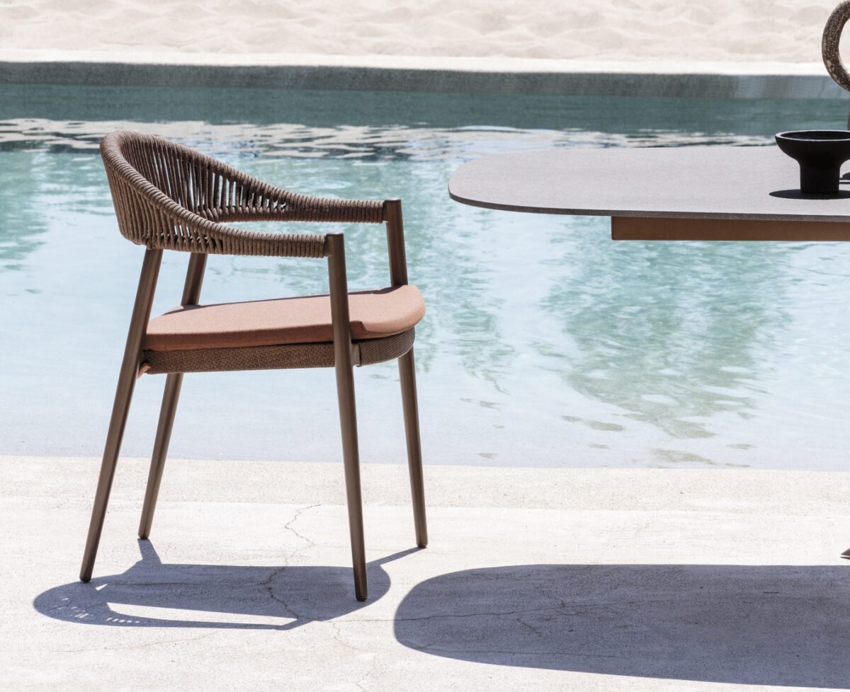 Varaschin Clever Outdoor Dining Chair 01