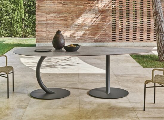 Varaschin Flexion Double Base Outdoor Dining Table 01