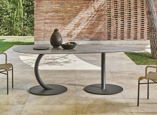 Varaschin-Flexion-Double-Base-Outdoor-Dining-Table-01