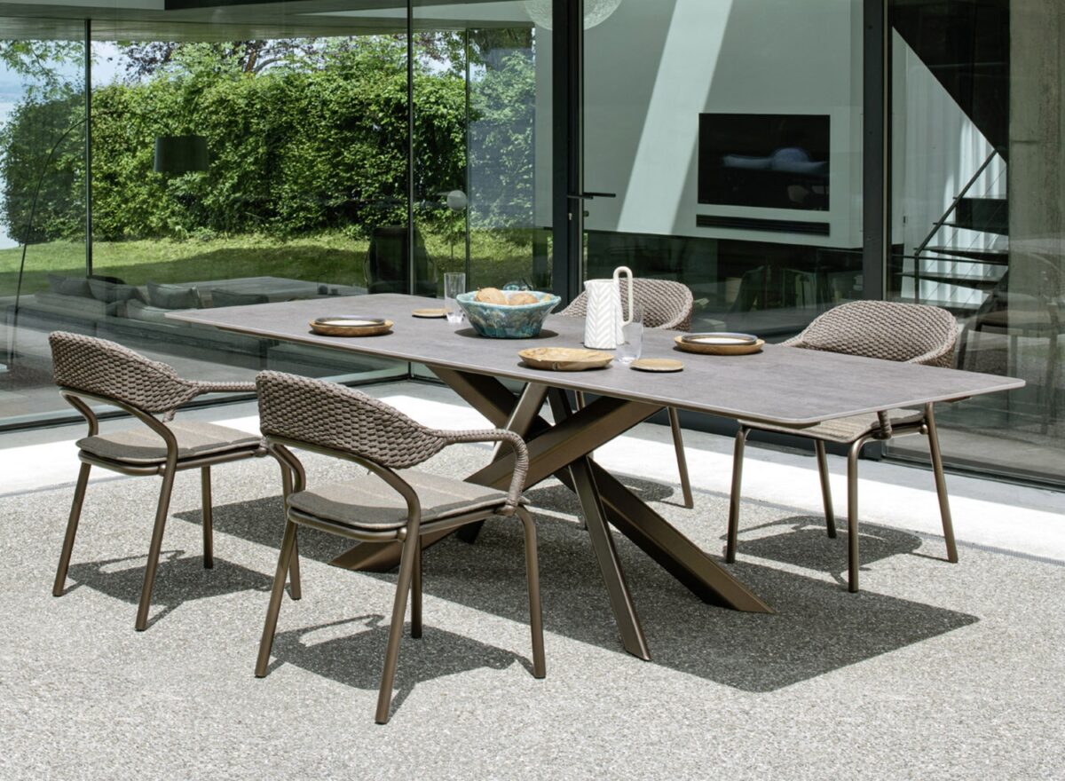 Varaschin-Noss-Outdoor-Dining-Armchair-03