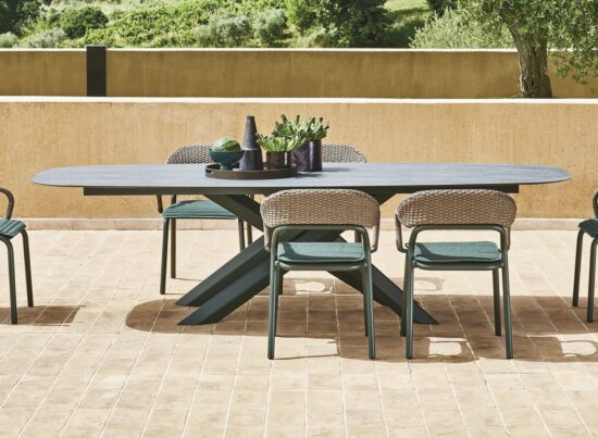 Varaschin System Star Shaped Outdoor Dining Table 01