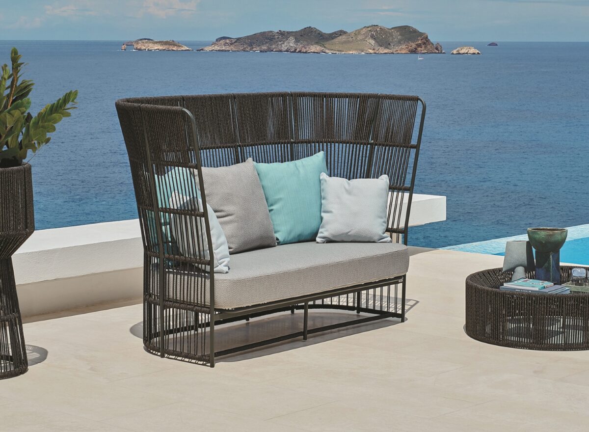 Varaschin Tibidabo High Back Outdoor Sofa 01