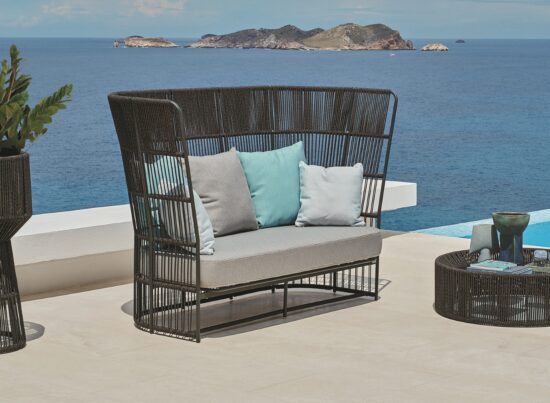 Varaschin-Tibidabo-High-Back-Outdoor-Sofa-01