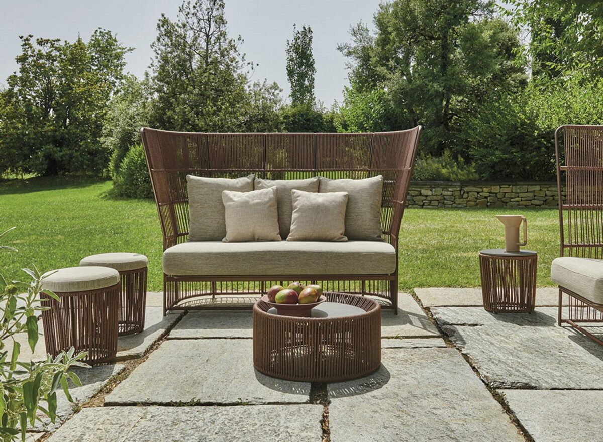 Varaschin Tibidabo High Back Outdoor Sofa 02
