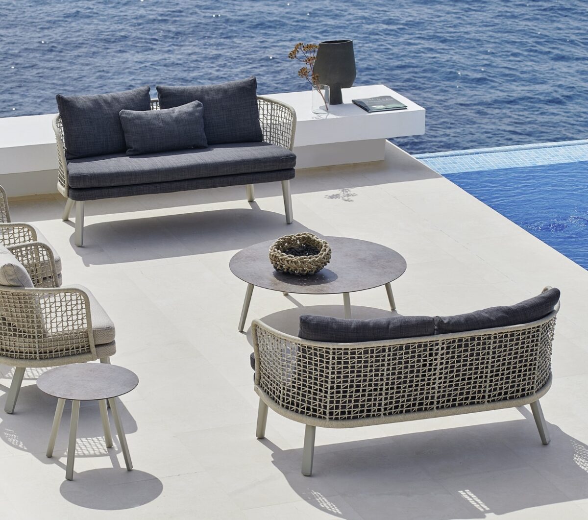 Veraschin Emma Outdoor Sofa 02