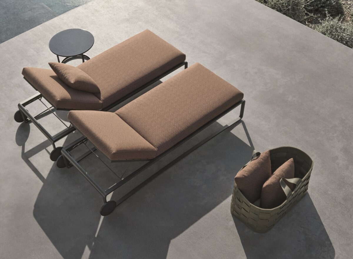 Molteni C Boulogne Outdoor Storage Basket 02
