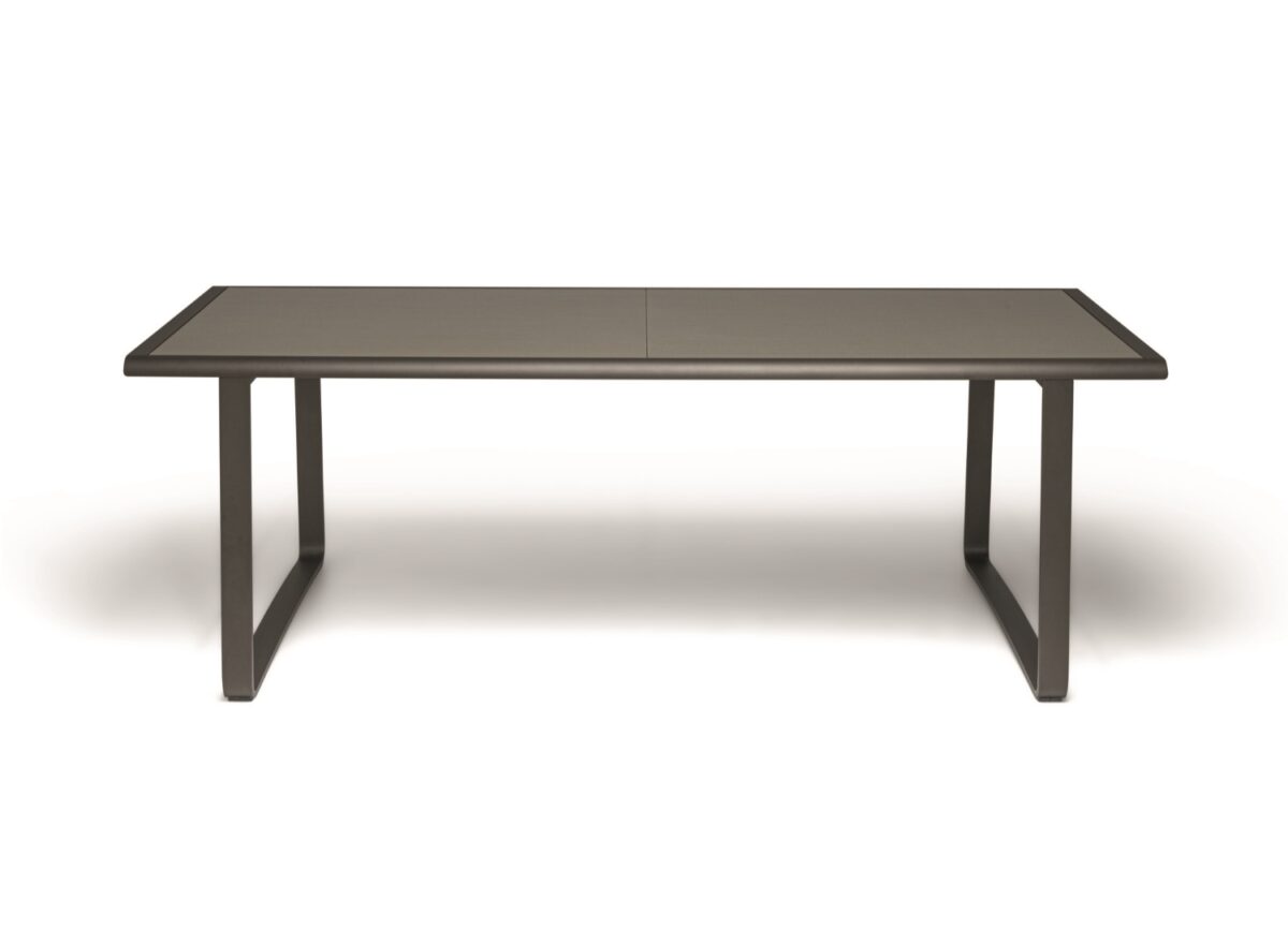 Molteni-C-Golden-Gate-Outdoor-Dining-Table-010
