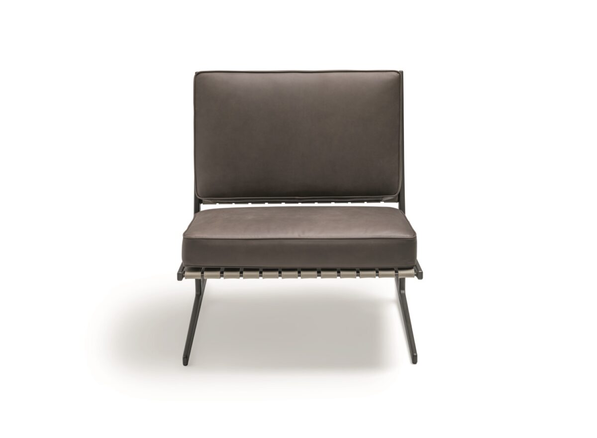 Molteni C Paula Armchair 03