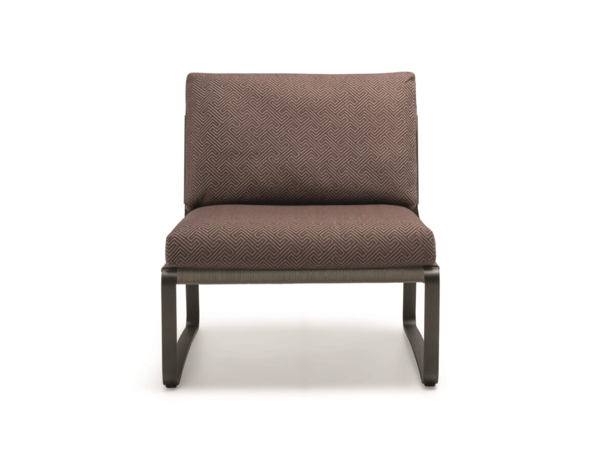 Molteni-C-Phoenix-Outdoor-Armchair-07