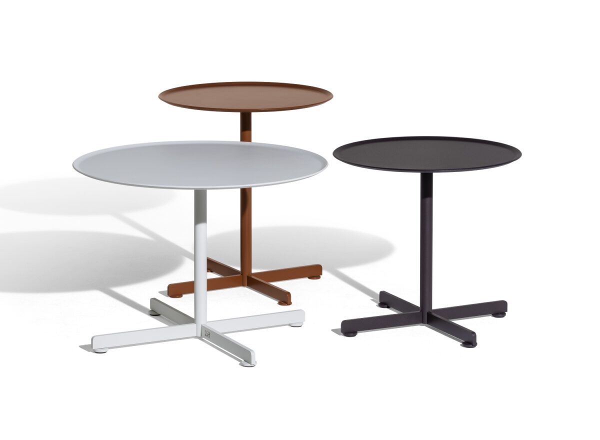 Poltrona Frau Bob Outdoor Coffee Table 03